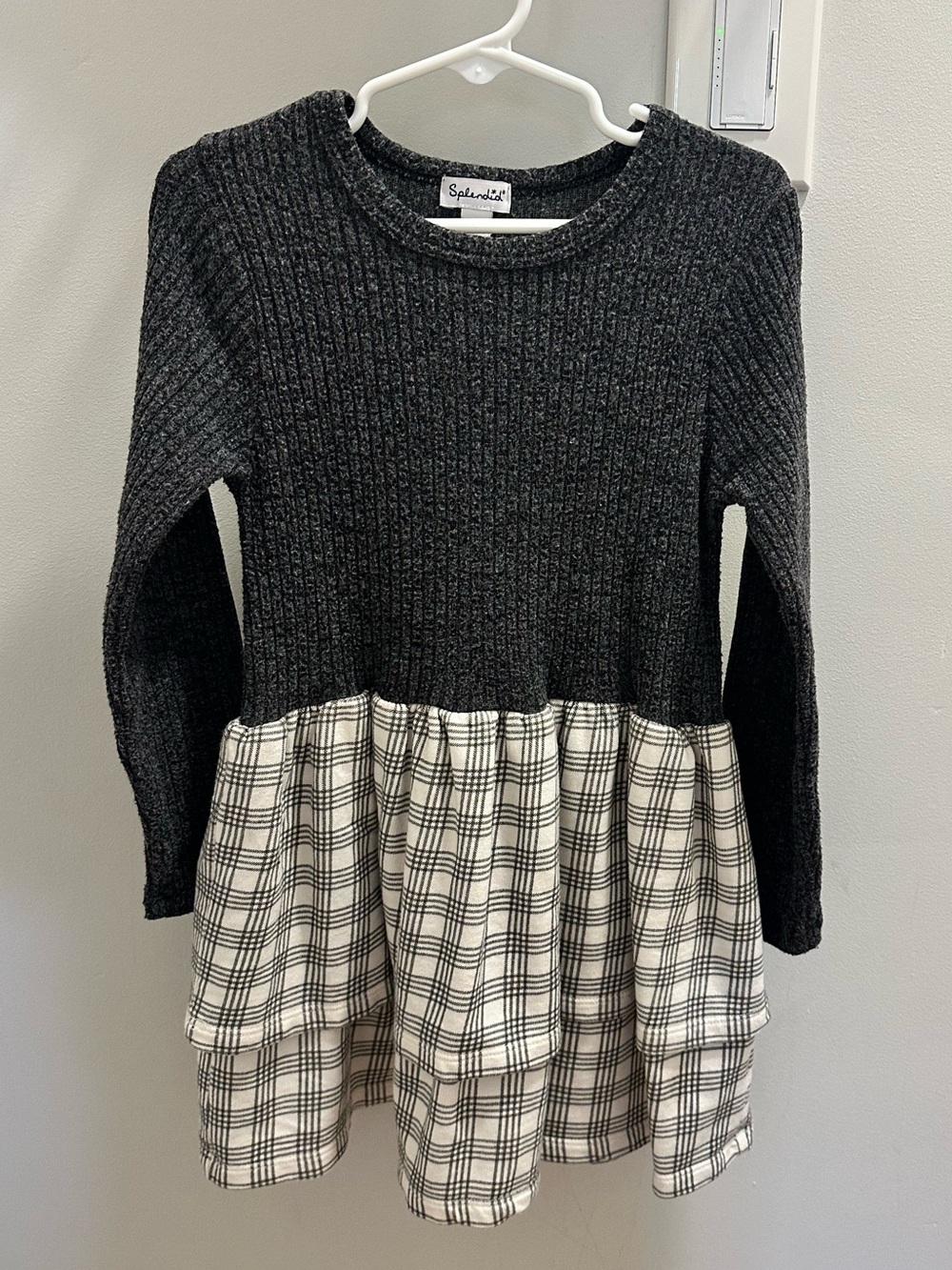 Splendid Girls Long Sleeved Ribbed Sweater Dress with Tiered Ruffle Skirt Size 5